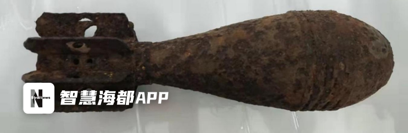 “00后”軍事迷捐贈超百件文物:勿忘歷史,吾輩當自強